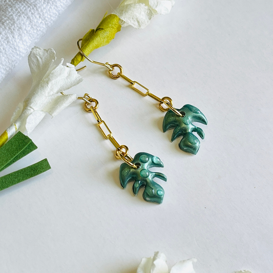 Handcrafted Mini Monstera Leaf Earrings with dew drop accents, lightweight and nature-inspired jewelry for everyday wear. Lead and nickel-free, perfect for sensitive ears.
