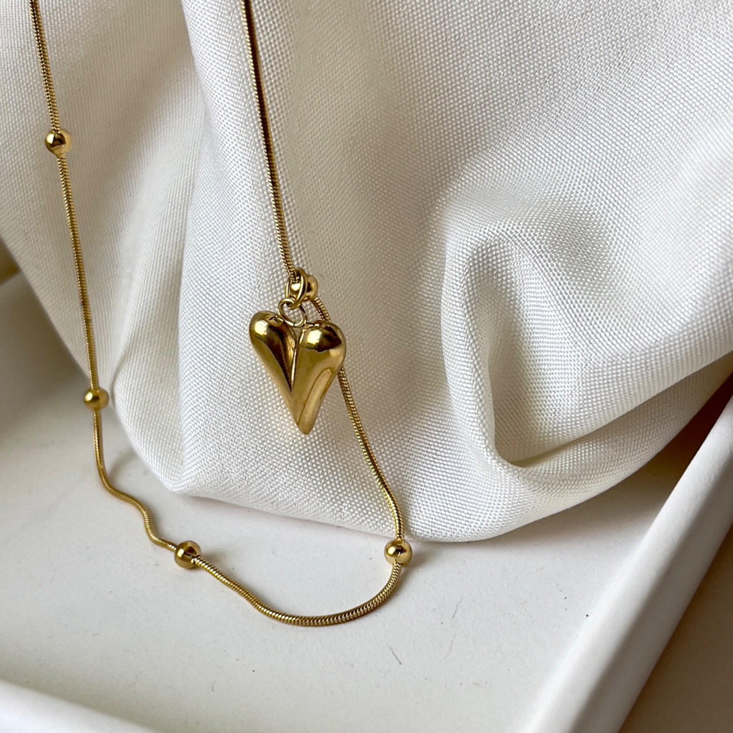 Aphrodite Necklace