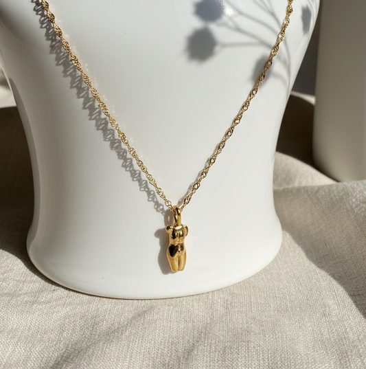 The VENUS 18k Gold Necklace