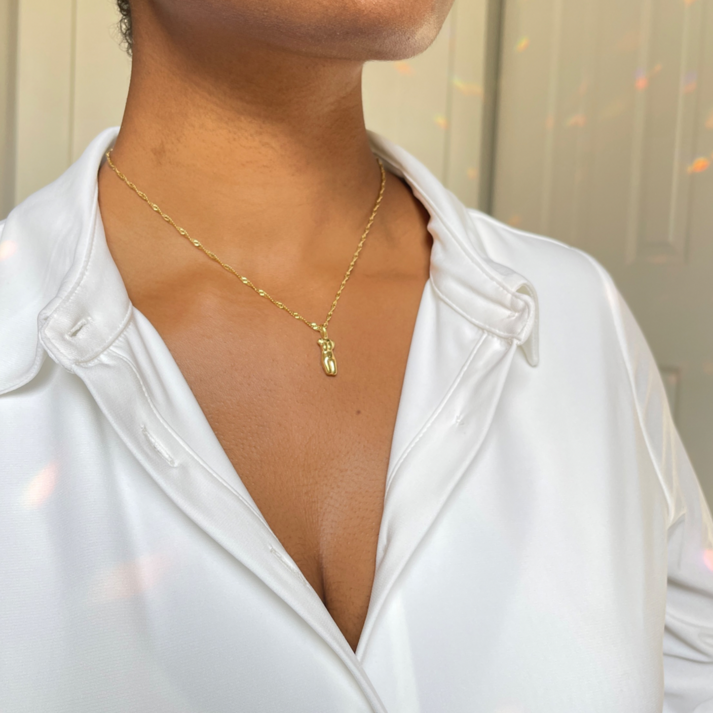 The VENUS 18k Gold Necklace